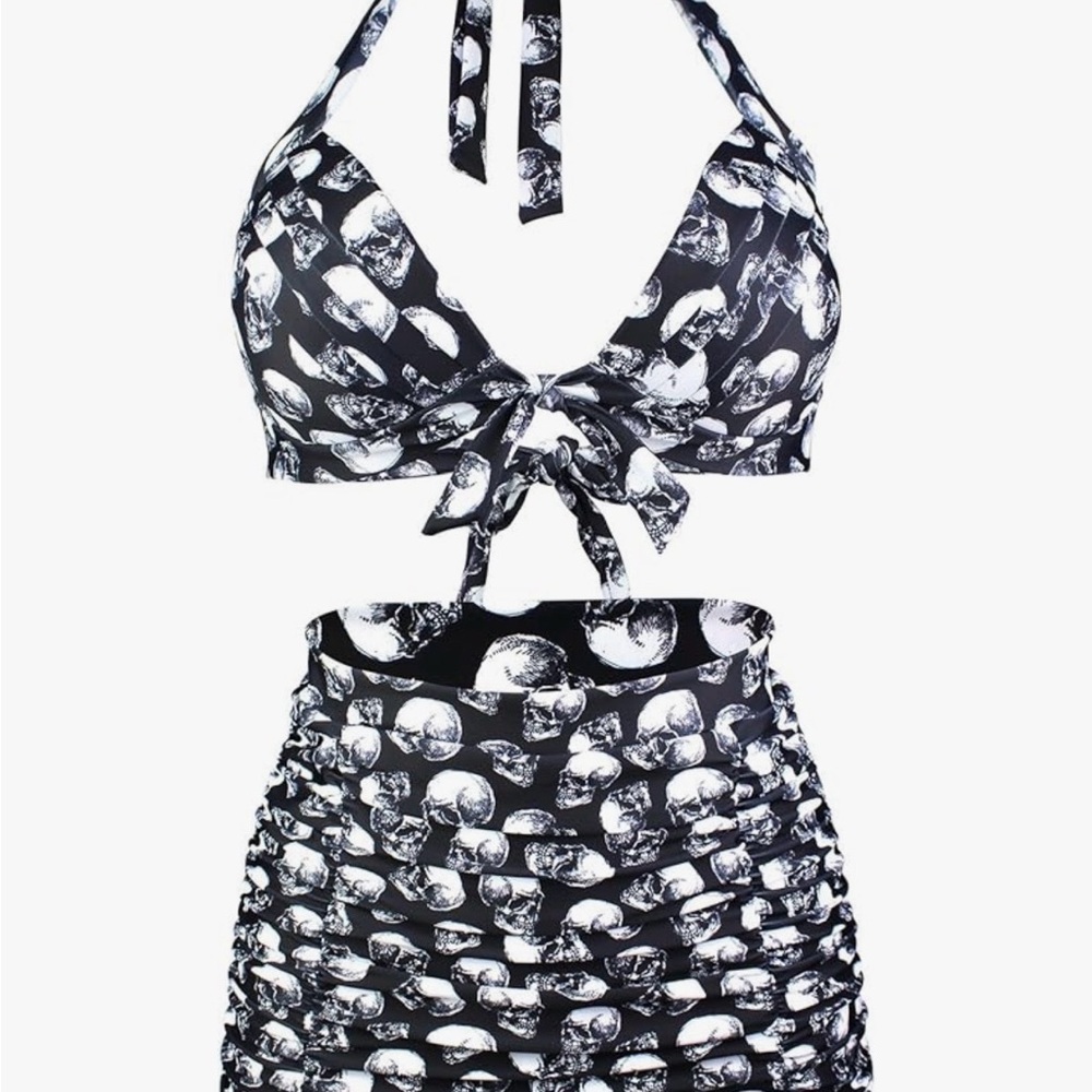 Tie-Front Skull Print Bikini Set in Black & White